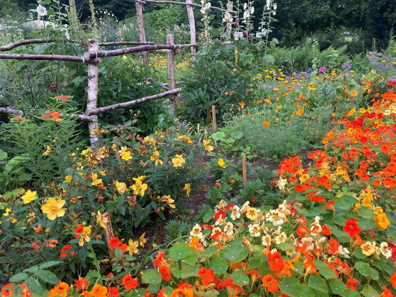 Cannenburch Kasteel Moestuin Klein